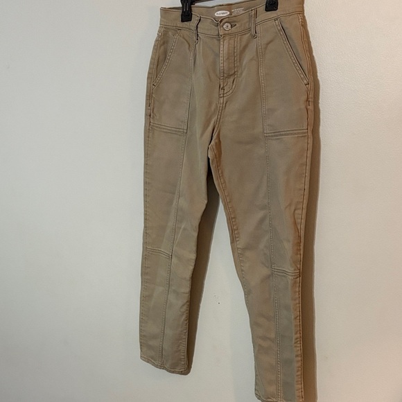 Old Navy Women's High Rise Jeans in Khaki - Picture 2 of 10